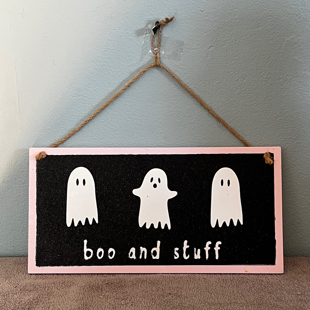 Small halloween decor